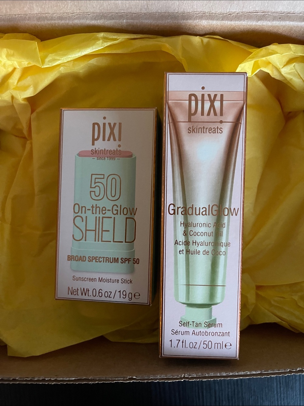 Pixi Beauty skintrears gradual flow set